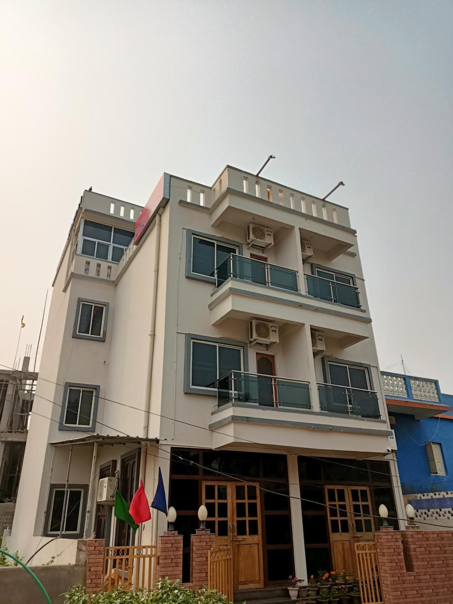 Bay Inn Puri Ngoại thất bức ảnh