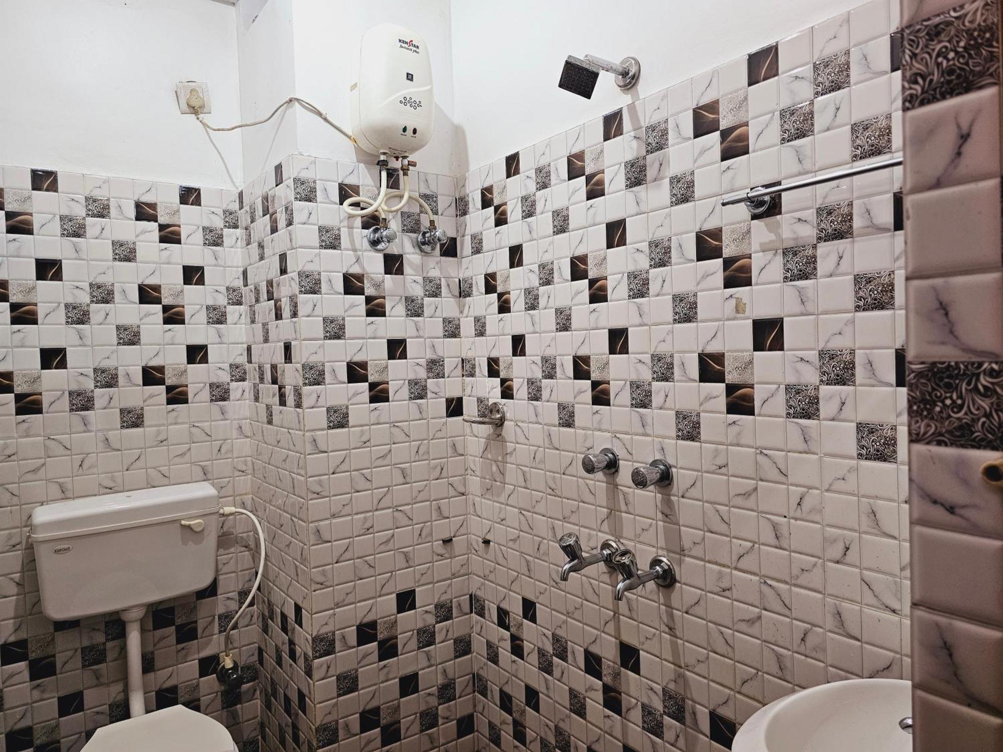Bay Inn Puri Ngoại thất bức ảnh